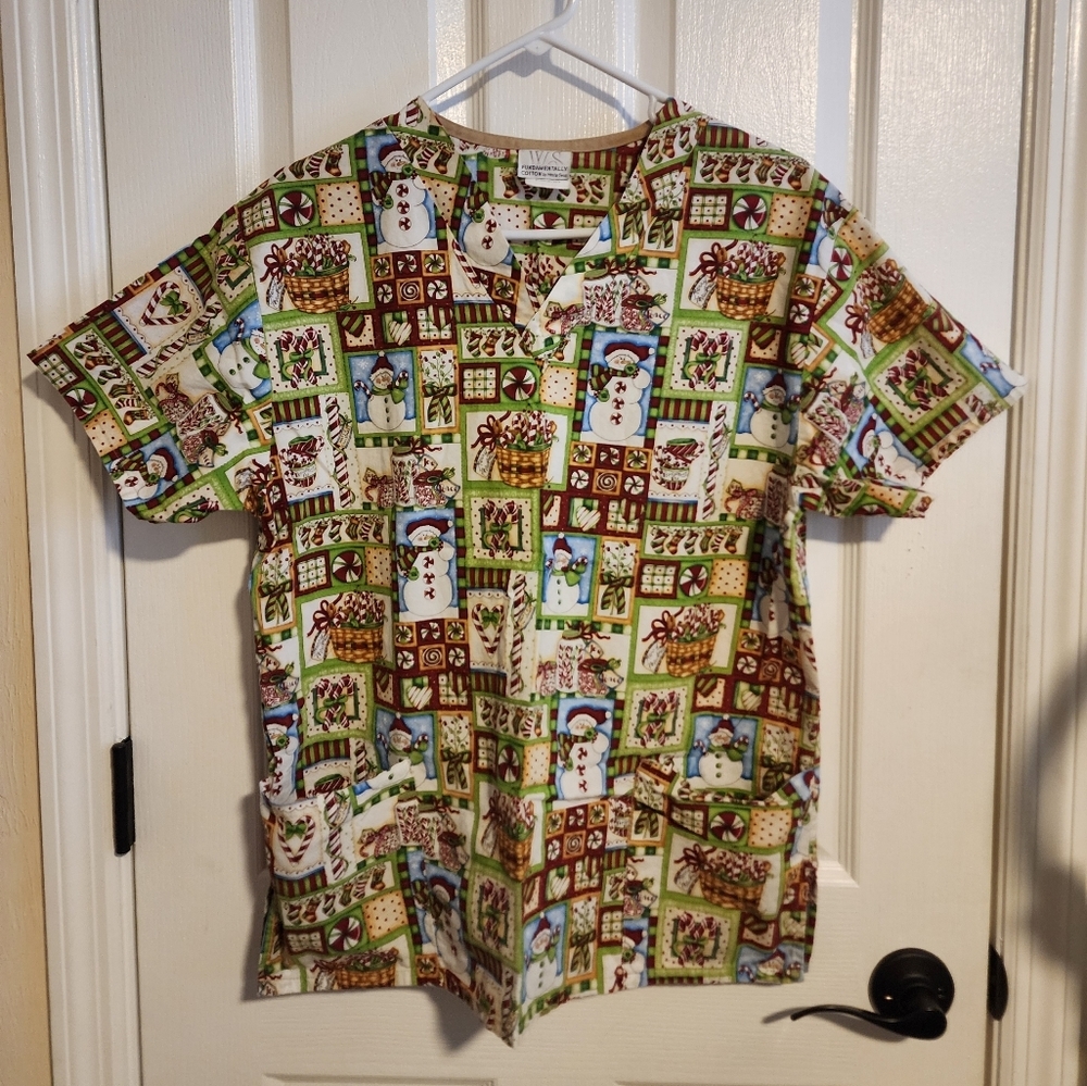 White Swan women's scrub top, sz small. *222.3